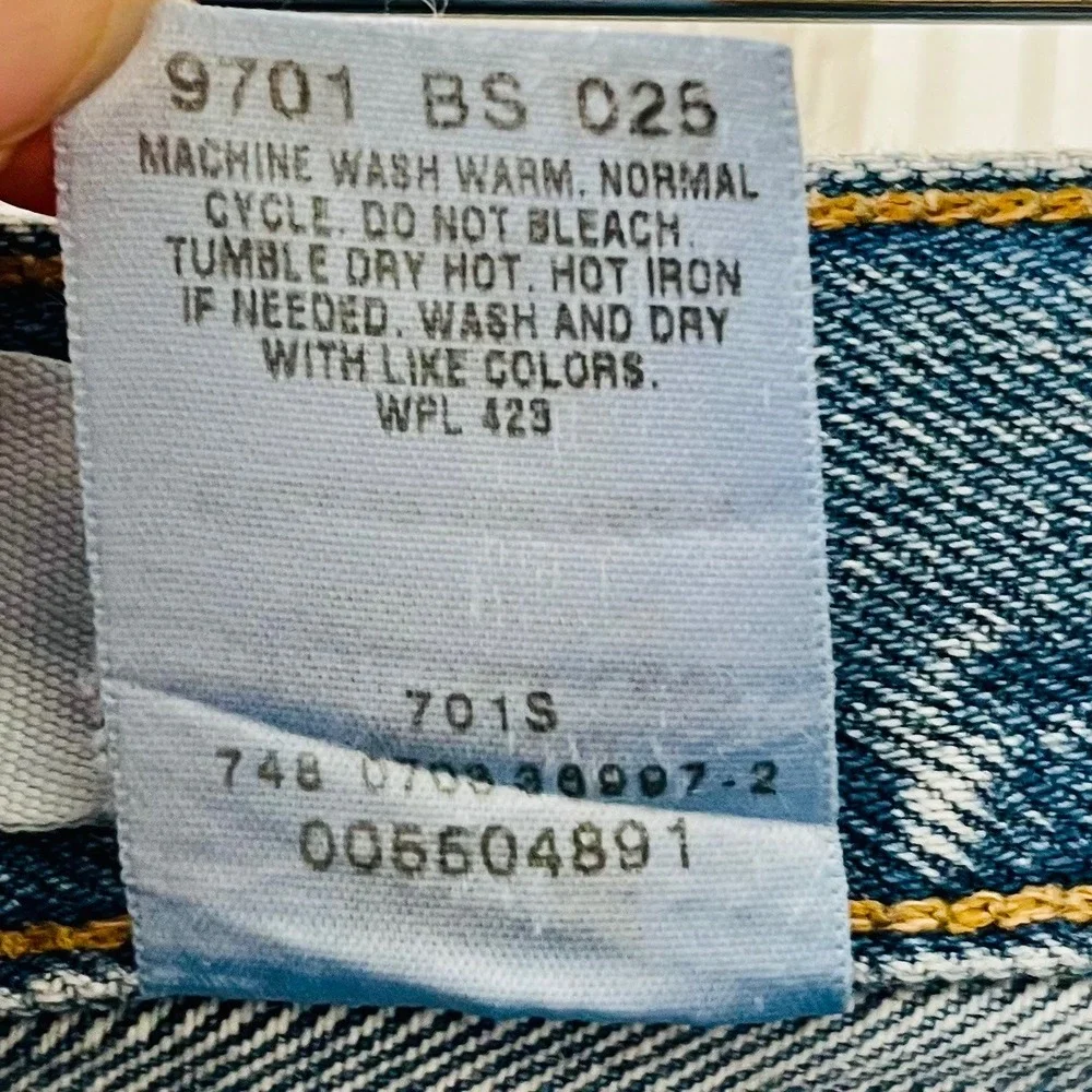 VTG Levi's 550 Relaxed Fit Jeans 2003 Y2K Mens 38x30 Medium Stonewash Blue
